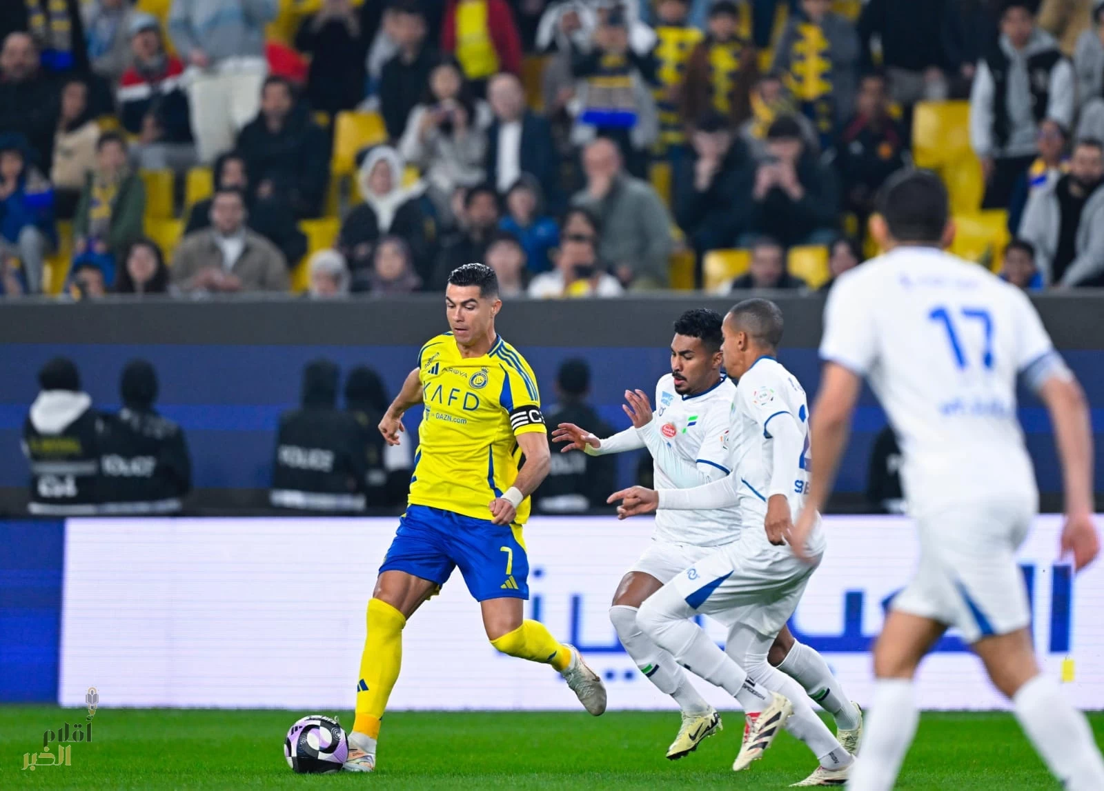 النصر يروض الفتح بثلاثية ورونالدو يعتلي عرش الهدافين