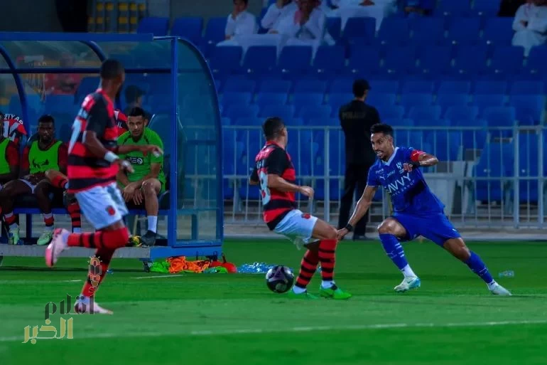 الهلال يطالب بالكشف عن تسجيلات حكم الفيديو في مباراة الرياض