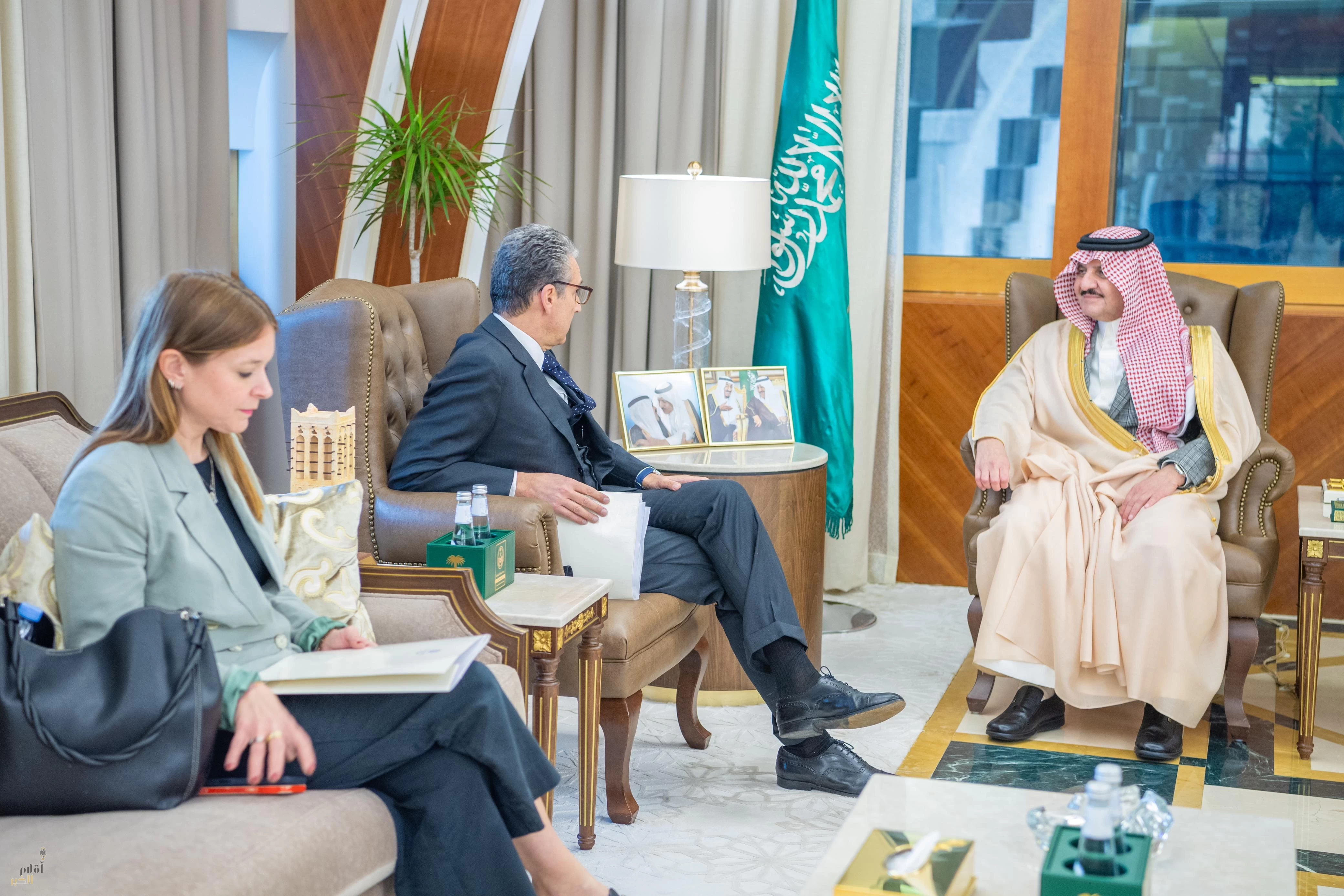 سمو أمير الشرقية يستقبل سفير جمهورية إيطاليا لدى المملكة 