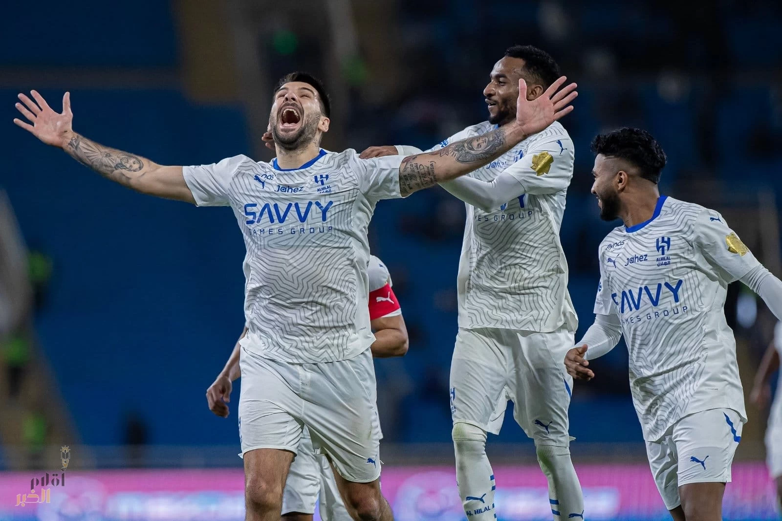 ميترو الهلال يعود ويقود الزعيم للفوز على الفيحاء