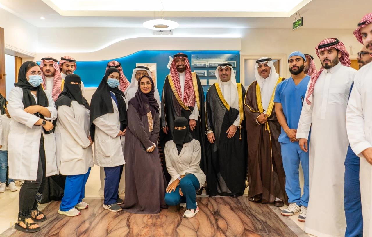 وزير الموارد البشريّة والتنميّة الاجتماعيّة يزور منطقة مكة المكرمة ويشهد توقيع اتفاقيات تنمويّة وإطلاق مبادرات تمكينيّة  