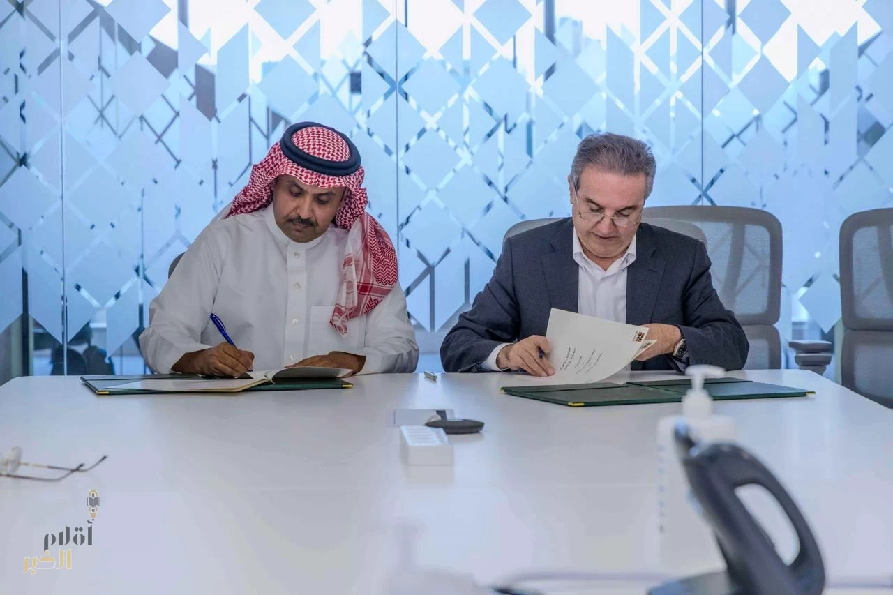 "خيرات" و "المباني" توقعان اتفاقية شراكة مجتمعية لدعم برنامج التوطين
