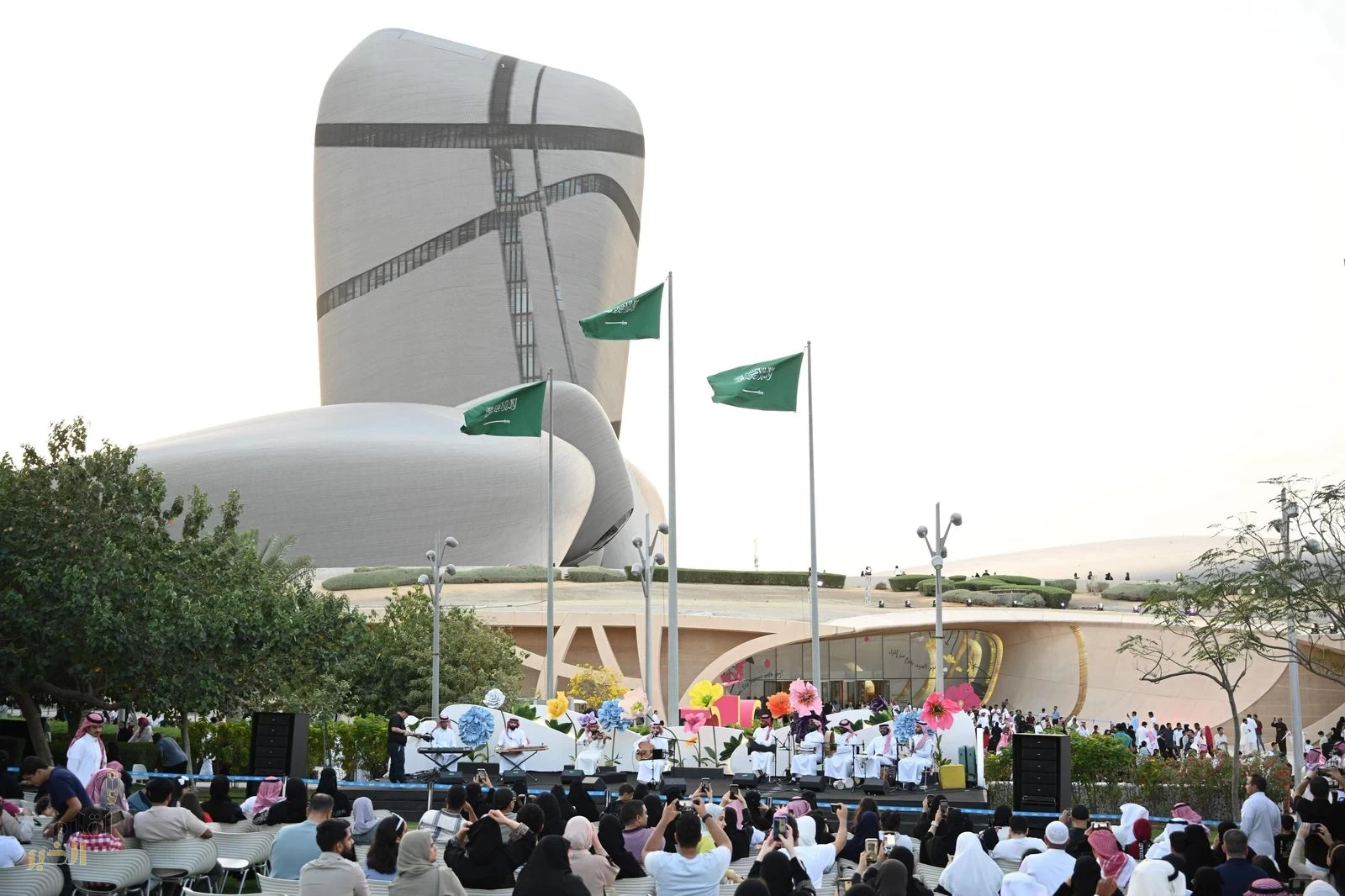 عيد إثراء احتفال ثقافي وإبداعي بأكثر من 25 فعالية ترفيهية وتفاعلية