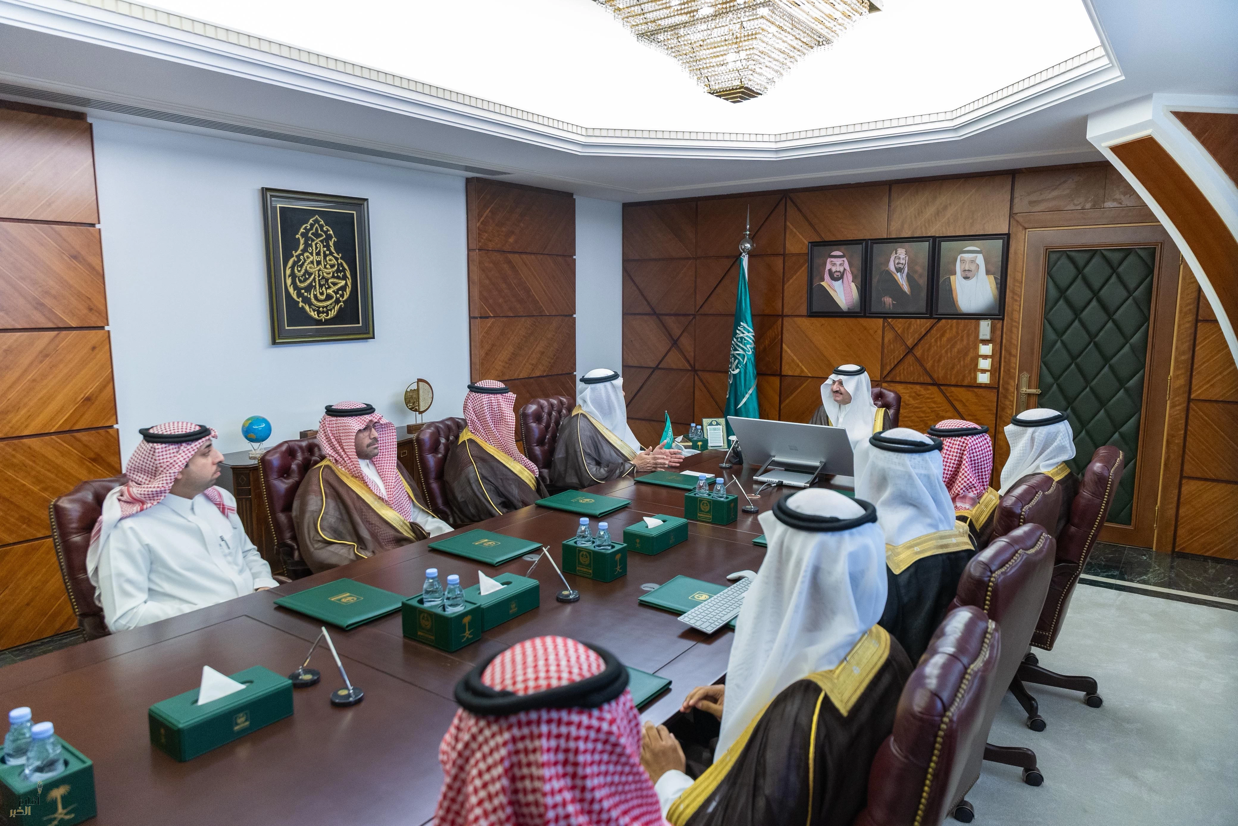 أمير الشرقية يشيد بالمشاريع الفائزة لتطوير مداخل الدمام ويؤكد دورها في تعزيز الهوية العمرانية