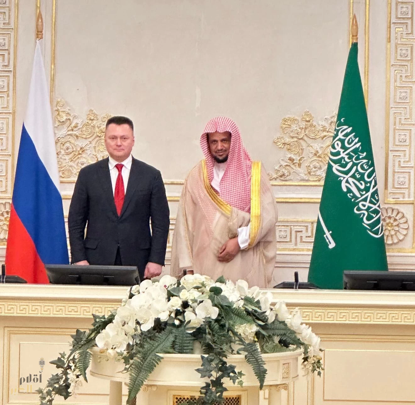 النائب العام يلتقي نظيره الروسي في سان بطرسبورغ لتعزيز التعاون العدلي وتبادل الخبرات