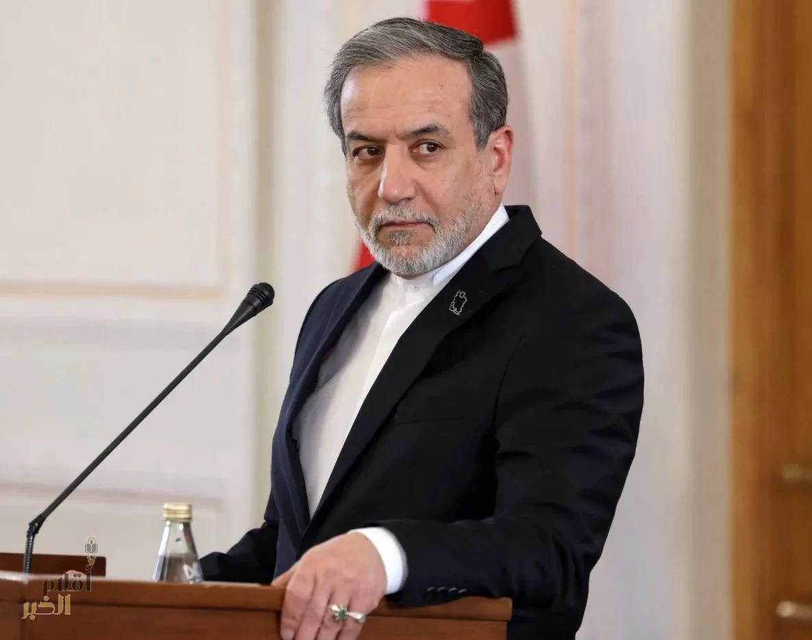 وزير الخارجية الإيراني: نرد على استهداف منشآتنا الاقتصادية بهجمات على منشآت إسرائيلية