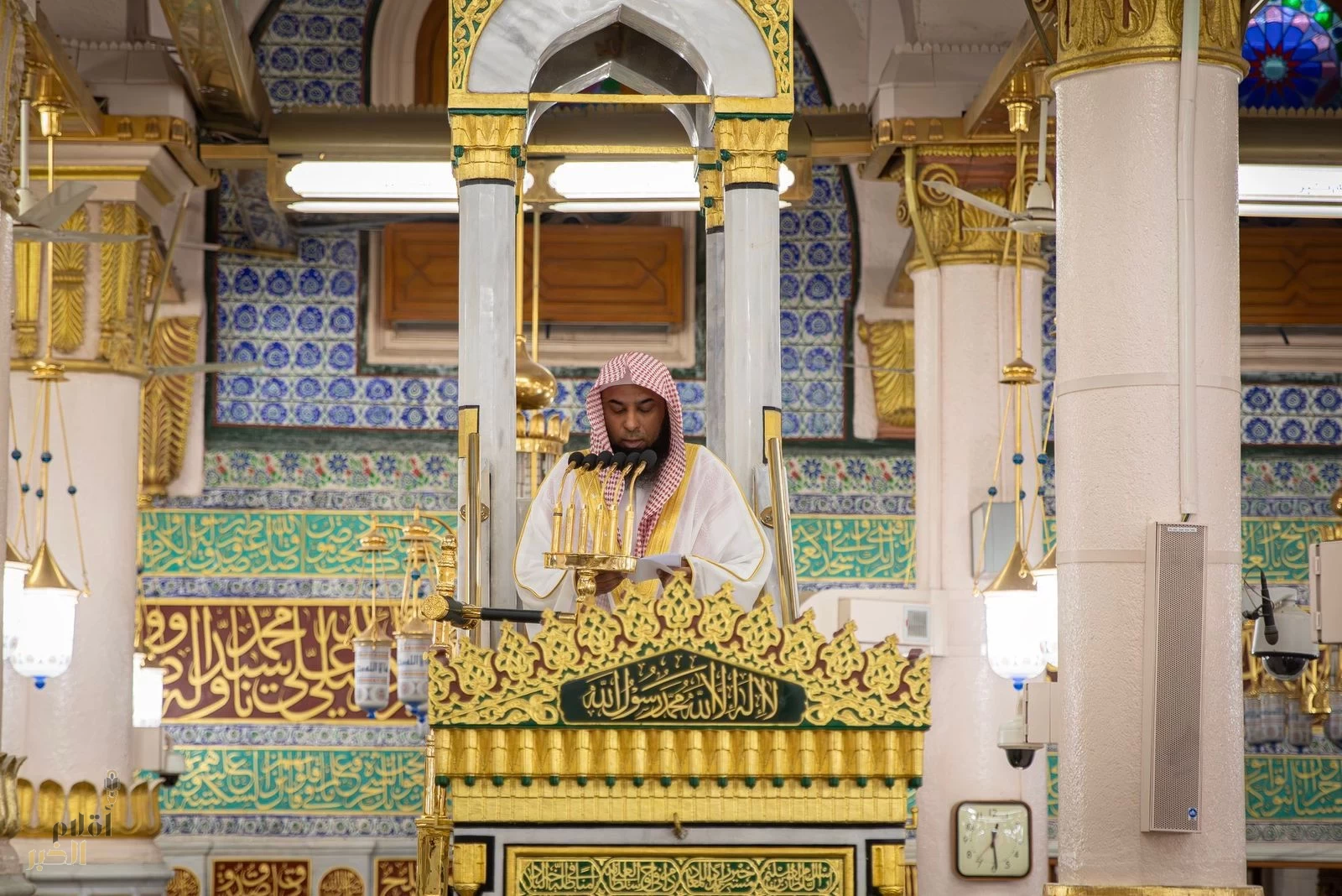 فضيلة الشيخ الدكتور صلاح البدير يؤم المصلين لصلاة الجمعة بالمسجد النبوي