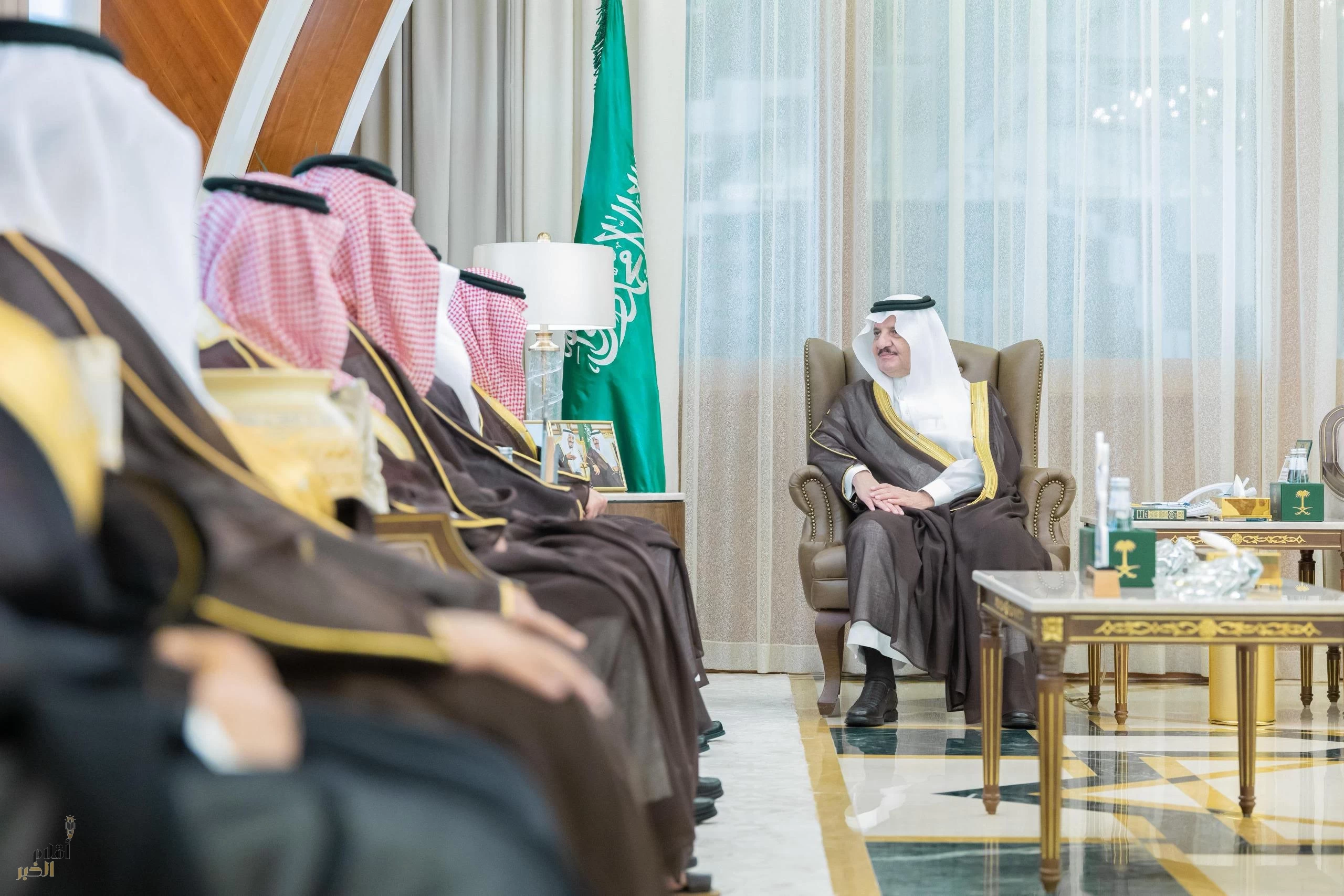 أمير الشرقية يثمّن جهود جمعية الحزام الذهبي بعد فوزها بالجائزة الوطنية للتطوع