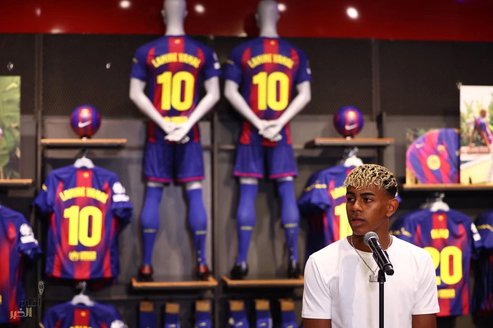برشلونة يجدد عقد يامال حتى 2031 ويمنحه الرقم "10"
