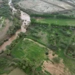 أمانة عسير تحذّر: تجنّبوا مجاري السيول والأودية خلال التقلبات الجوية