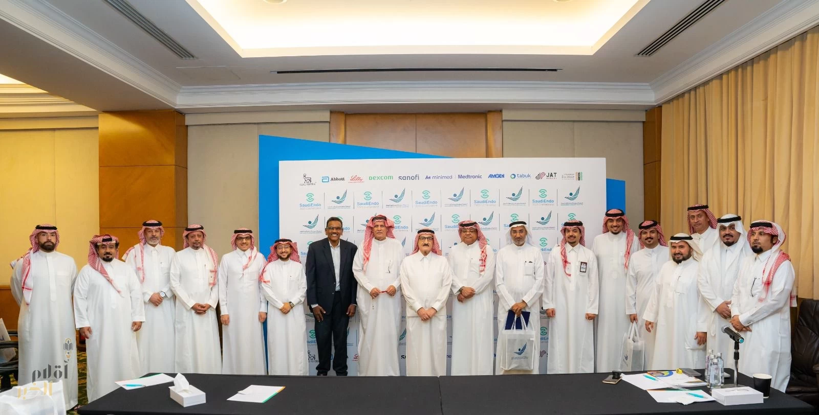 المؤتمر الدولي الخامس يستعرض تقنيات الذكاء الاصطناعي في علاج السكري والسمنة