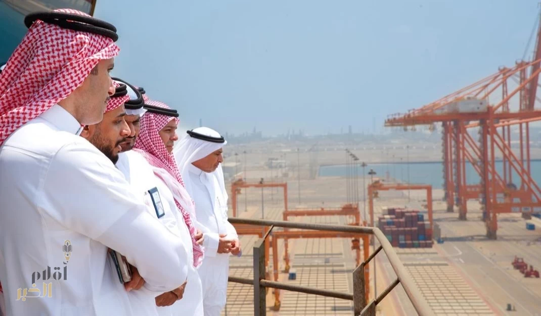 رئيس الهيئة العامة للموانئ يزور مدينة جازان للصناعات الأساسية والتحويلية