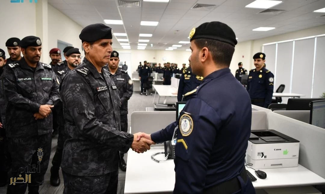 اللواء الفايز يتفقَّد القوة الخاصة للأمن والحماية بمشروع الشمال "نيوم"