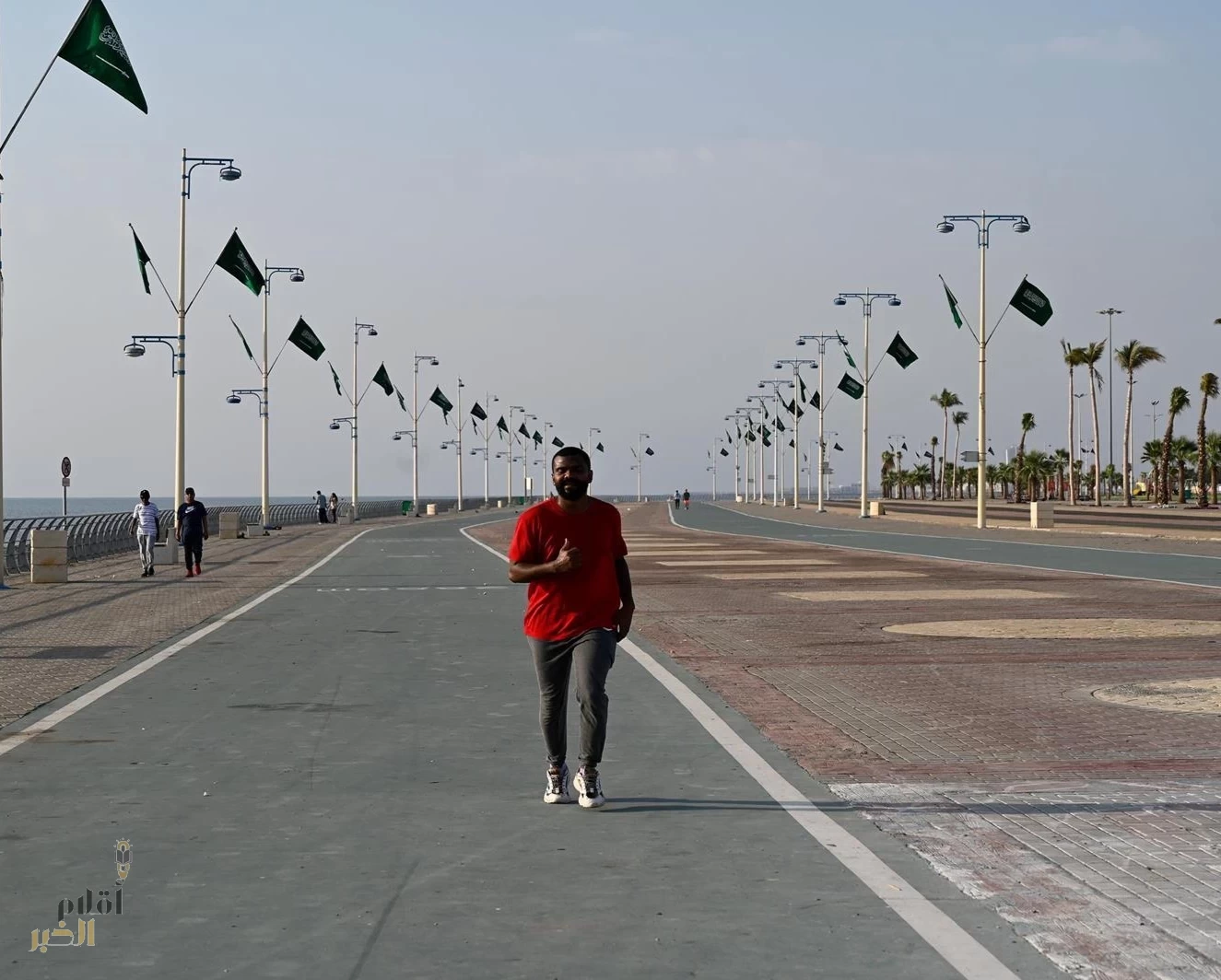 145 ممرًا وممشى رياضيًا حديثًا لممارسة رياضة المشي بجازان