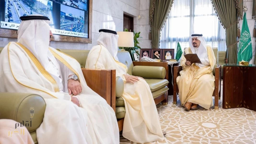 أمير منطقة الرياض يستقبل محافظ الزلفي ورئيس مجلس إدارة شركة نجوم السلام