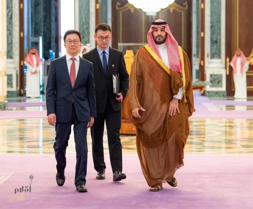 سمو ولي العهد يستقبل نائب رئيس جمهورية الصين الشعبية