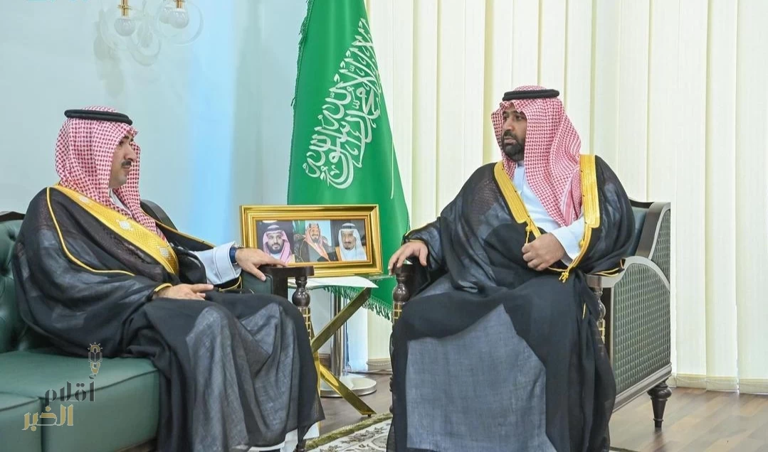 أمير جازان يستقبل مدير الخطوط السعودية بالمنطقة