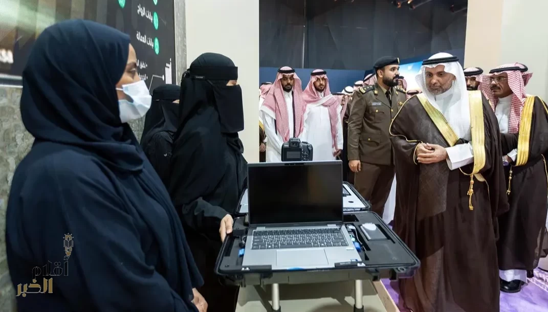 وزير الصحة يزور جناح وزارة الداخلية في مؤتمر ومعرض الحج