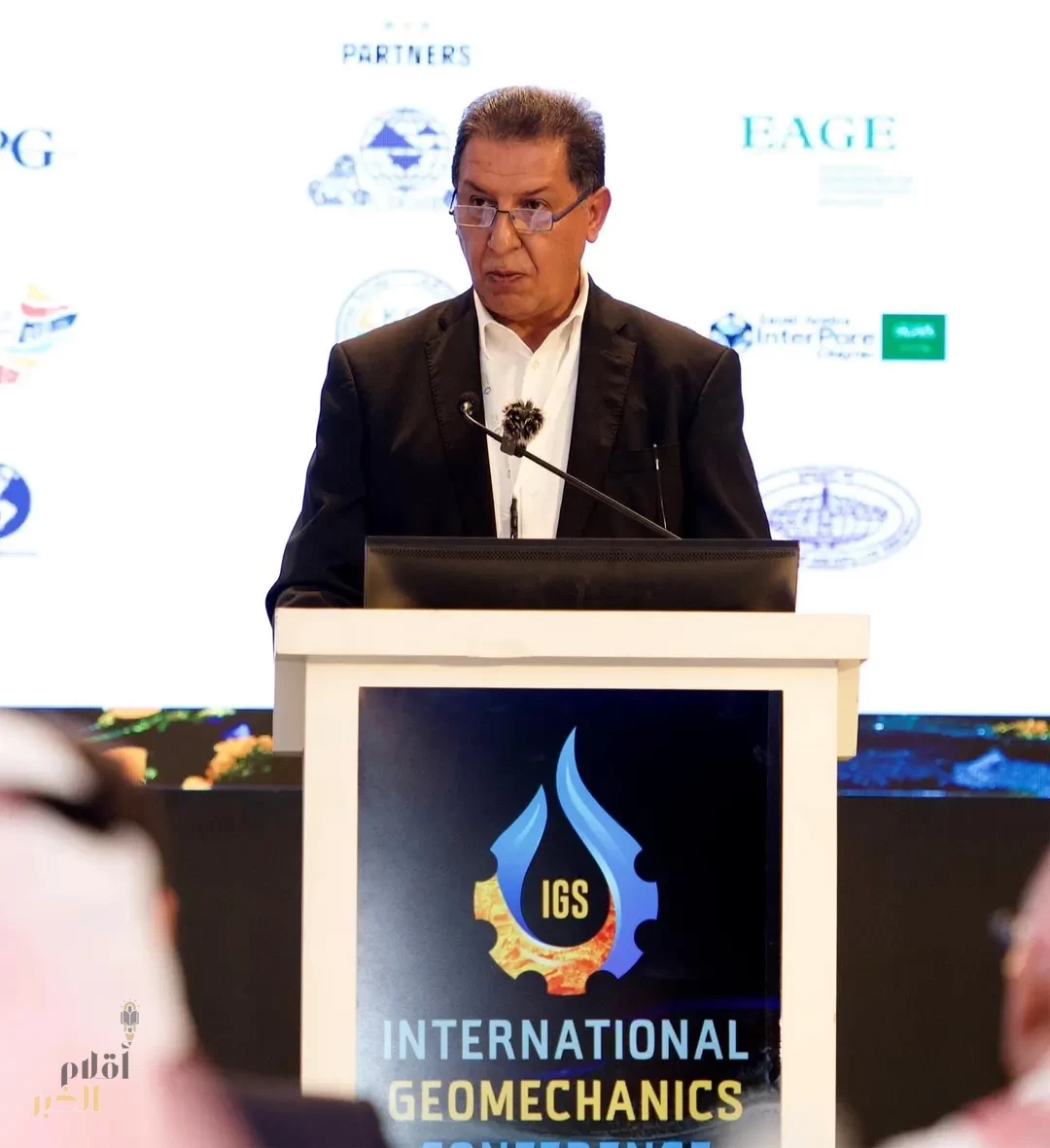 الدغيثر يسلّط الضوء على فرص التحوّل والتطور في مجال الجيوميكانيكا