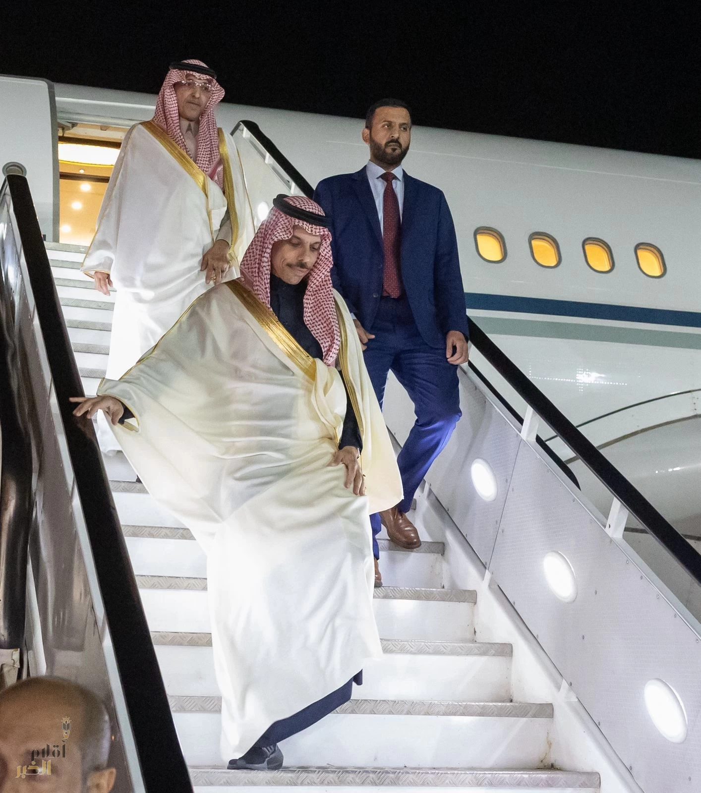 نيابة عن سمو ولي العهد.. سمو وزير الخارجية يصل إلى جوهانسبرغ لترؤس وفد المملكة في قمة مجموعة العشرين