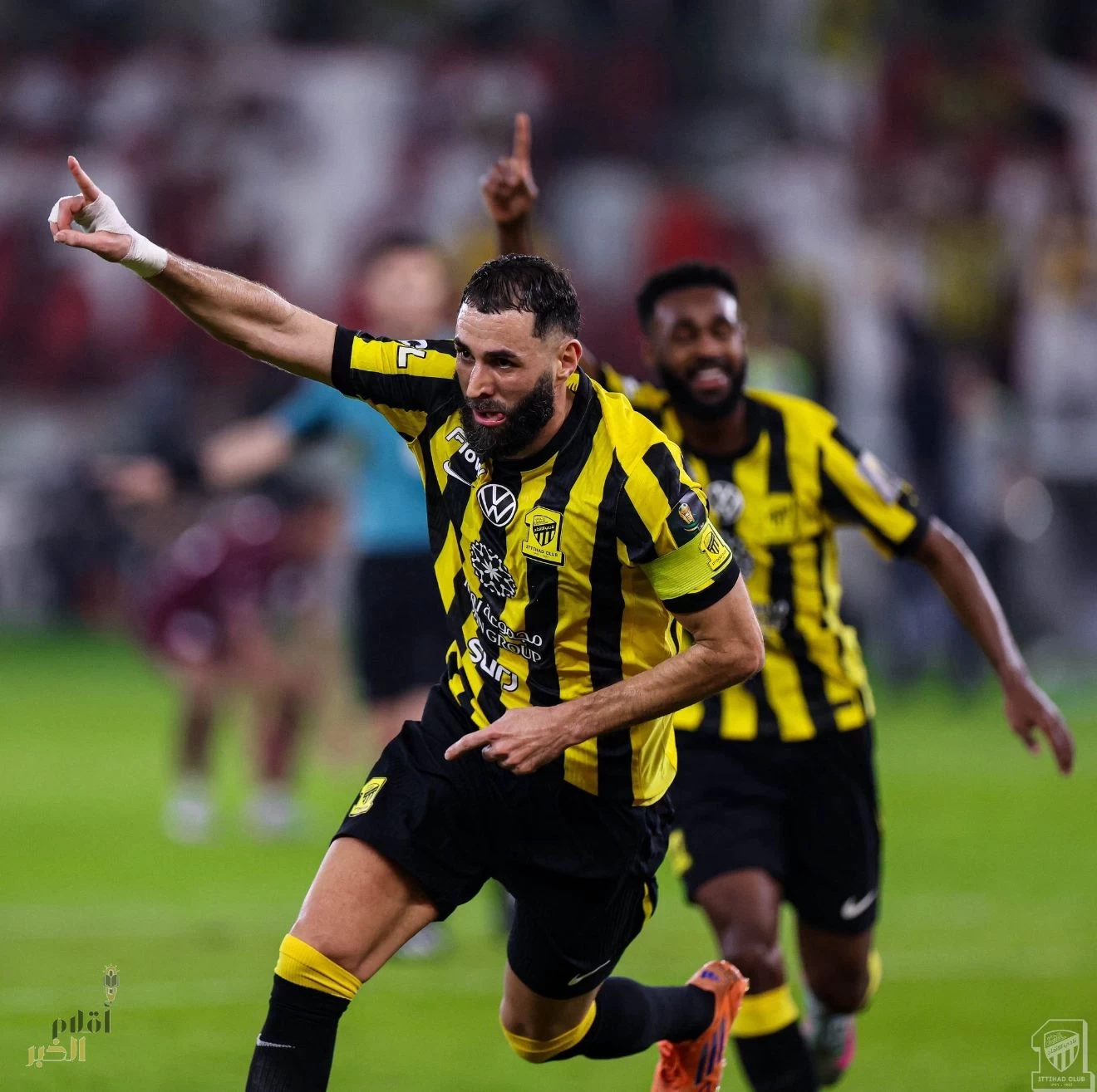 هاتريك بنزيما يقود الاتحاد للمربع الذهبي في كأس الملك