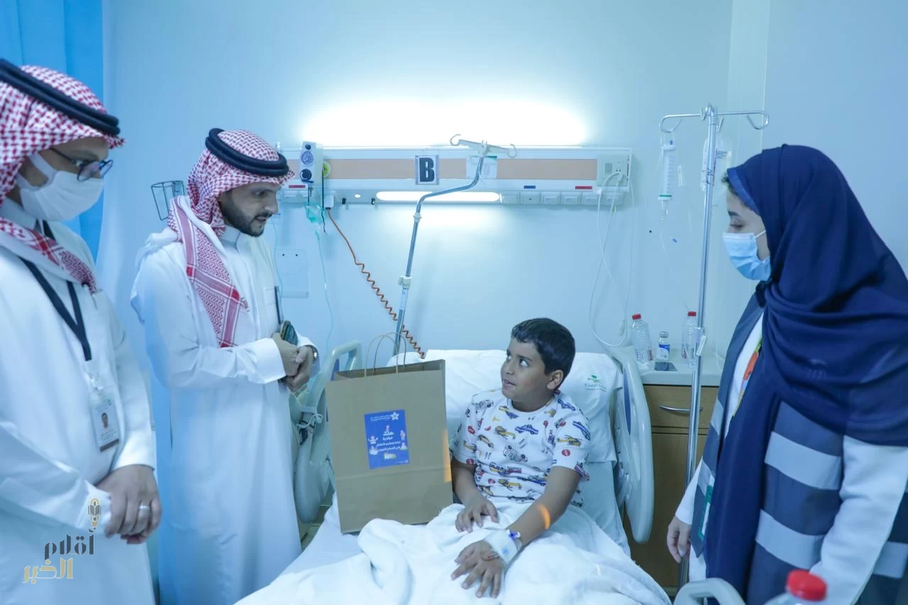 النعيرية العام يعزّز رعاية الأطفال المنوّمين بمبادرة ترفيه وتعليم