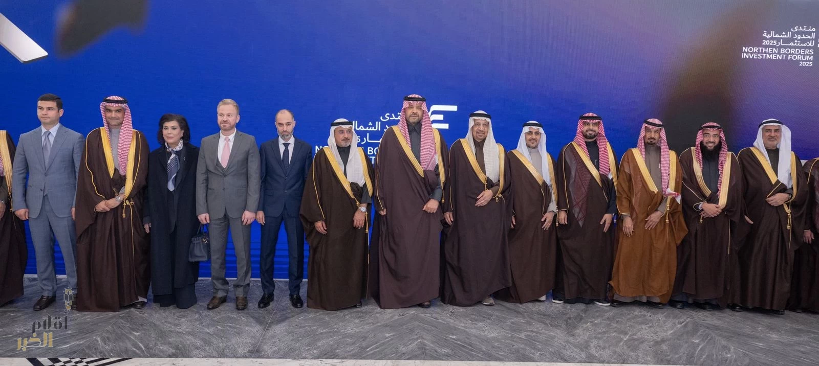 أميرُ منطقةِ الحدود الشمالية يدشّن منتدى الاستثمار 2025