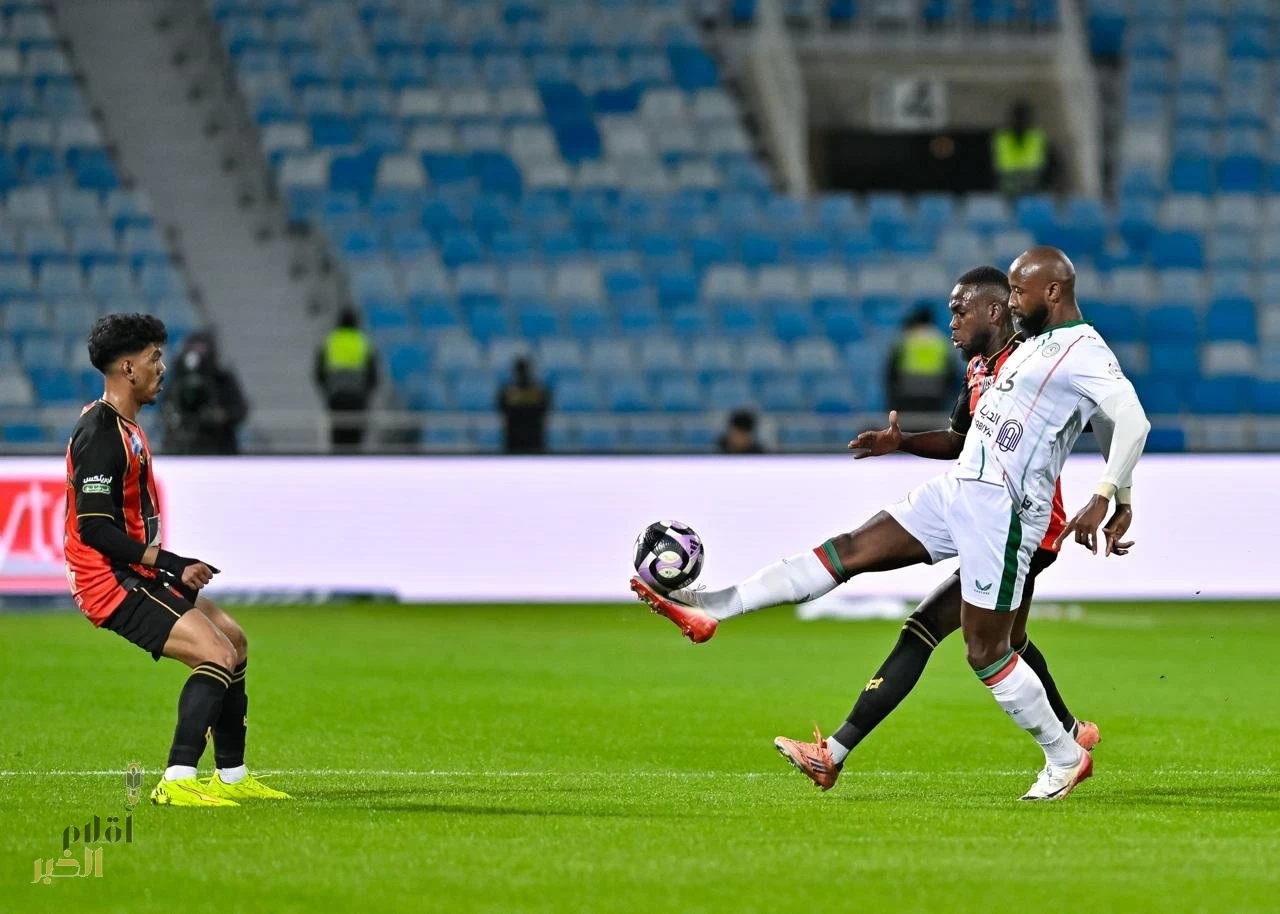 الاتفاق يحسم لقاء الرياض بثنائية نظيفة في الدقائق الأخيرة 