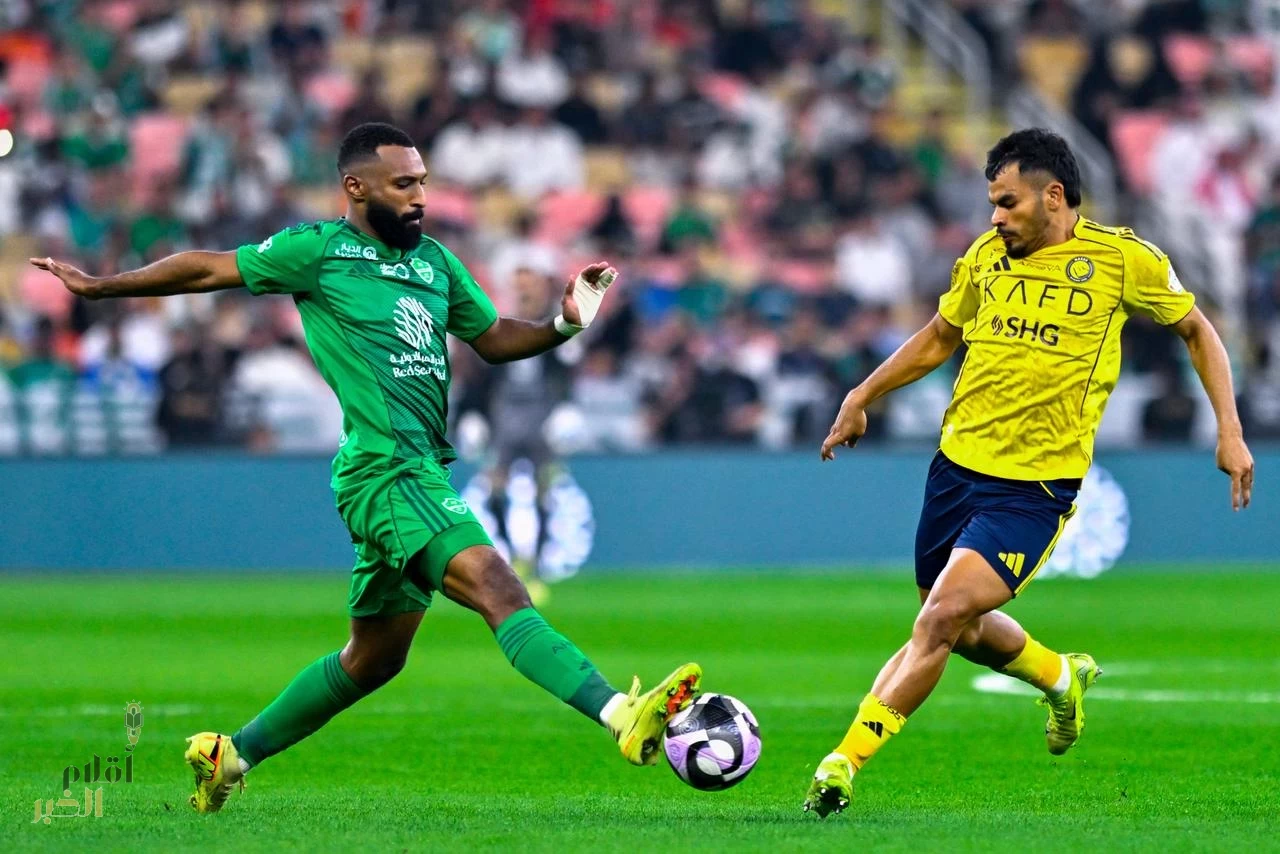 الأهلي يشعل الصدارة ويُلحق بالنصر أول خسارة