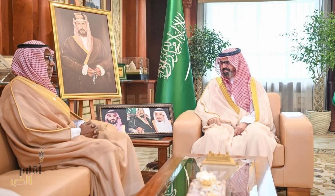 نائب أمير منطقة جازان يستقبل رئيس جامعة جازان ويطلع على سير العمل في منظومة الخدمات الطبية
