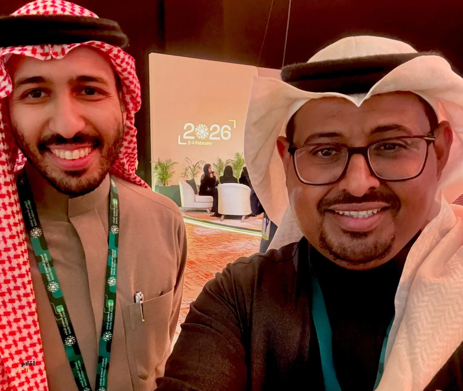 رئيس التحرير يلتقي المتحدث الرسمي بوزارة الإعلام على هامش المنتدى السعودي للإعلام