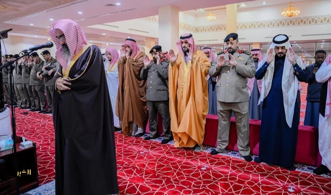 المصلون يؤدون صلاة الاستسقاء في جميع مناطق المملكة