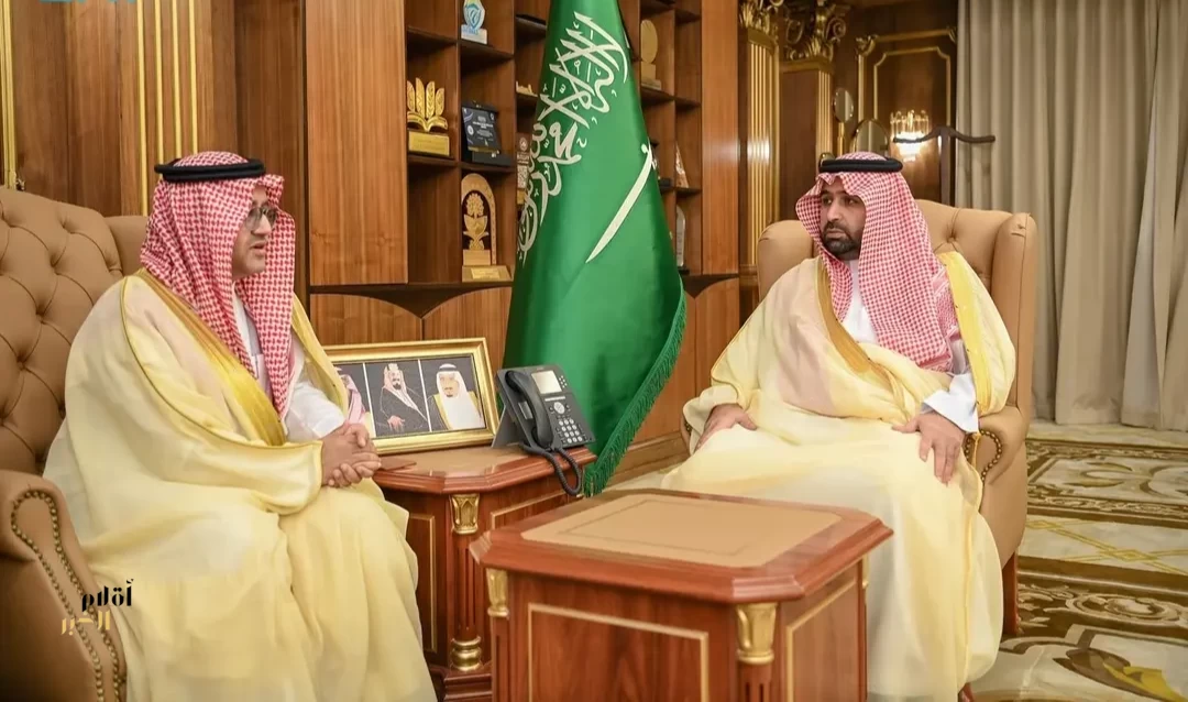أمير منطقة جازان يستقبل مدير فرع وزارة التجارة