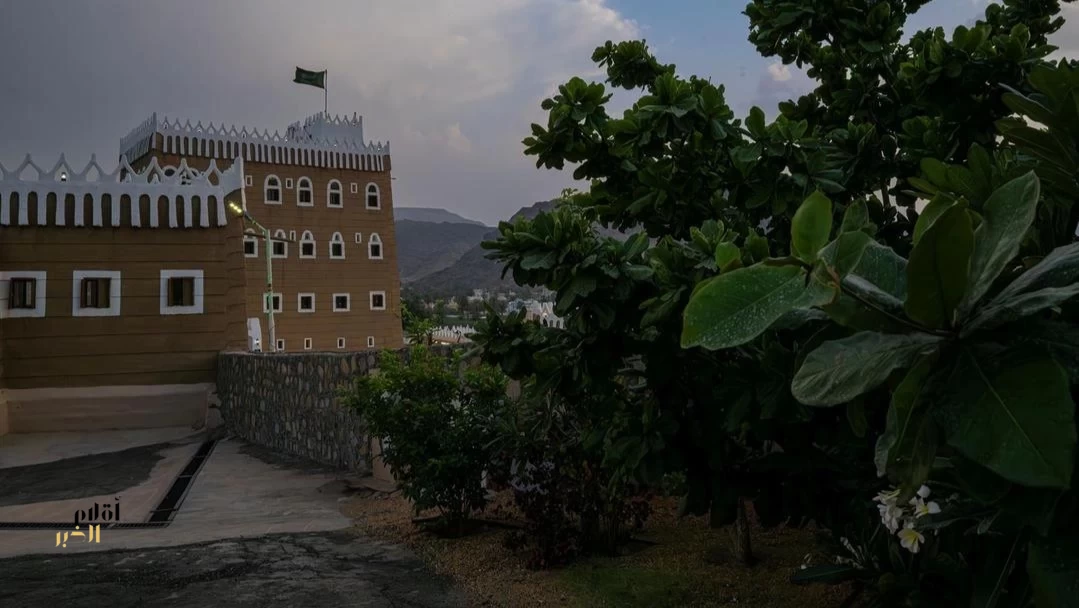 قصر العان بنجران.. تجربة سياحية توثق الإرث الأصيل وجمال الطبيعة