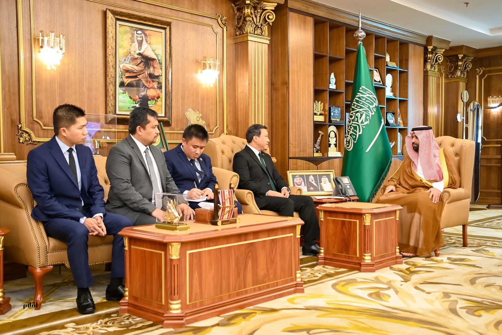 أمير منطقة جازان يستقبل القنصل العام لجمهورية الفلبين