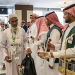 وزارة السياحة ترحّب بوصول أولى طلائع الحجاج إلى مكة المكرمة والمدينة المنورة