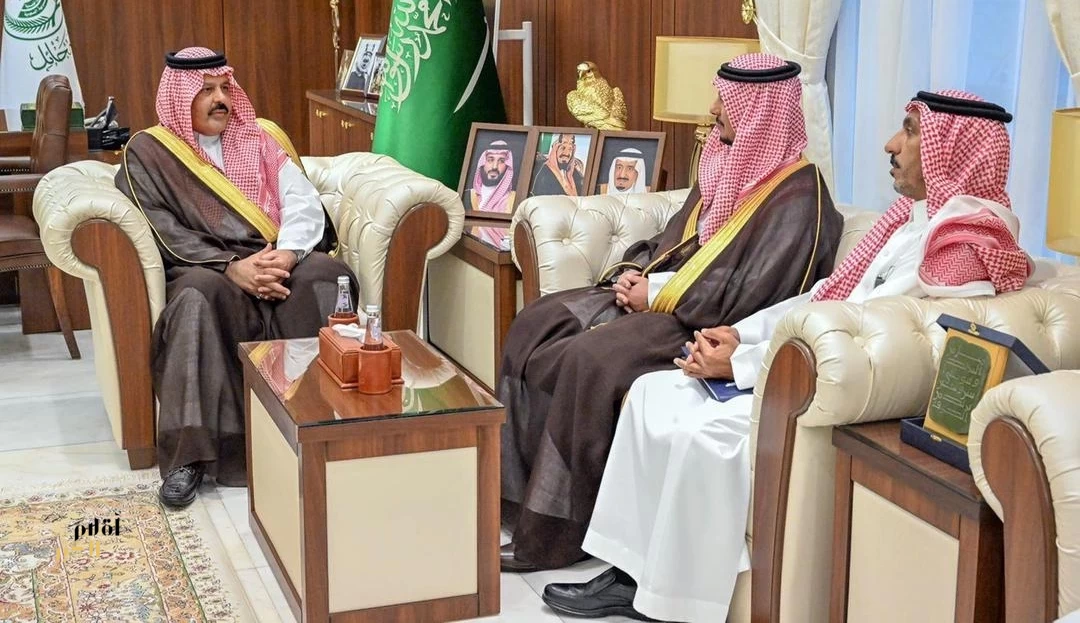 أمير منطقة حائل يستقبل أمين المنطقة