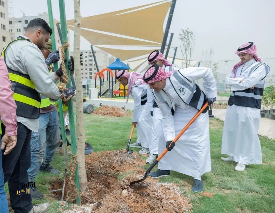 NHC تُنفذ مبادرة لتشجير وجهة خزام بمناسبة اليوم العالمي للأرض
