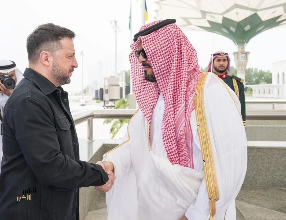 رئيس أوكرانيا يصل إلى جدة