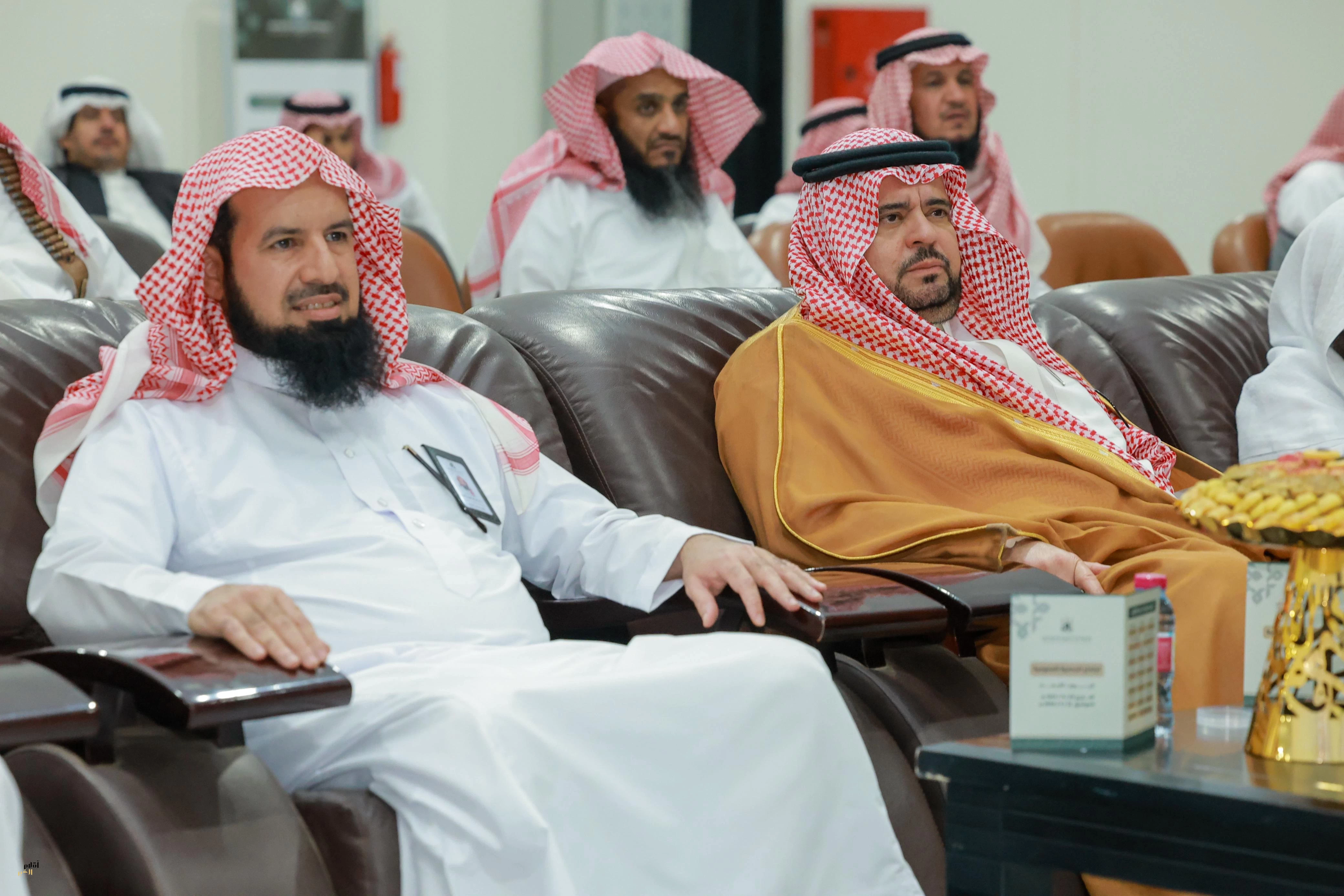 جمعية (ثقة) بالدوادمي تثمّن موافقة إمارة منطقة الرياض على منح منصب الرئيس الفخري لمحافظ الدوادمي