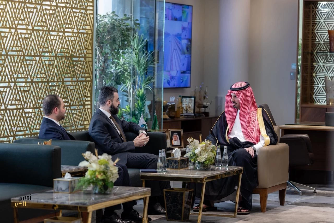 سمو أمين منطقة الرياض يستقبل وزير الإدارة المحلية والبيئة السوري