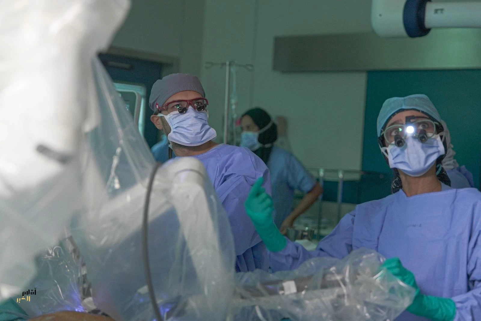 طبية مكة توظّف الجراحة الروبوتية لإنقاذ حاج أوزبكي من جلطة قلبية معقدة 