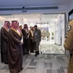 وزير الداخلية رئيس لجنة الحج العليا يقف على سير عمل مركز القيادة والسيطرة لأمن الحج ويتابع الاستعداد لتنفيذ خطط تصعيد الحجاج إلى عرفات