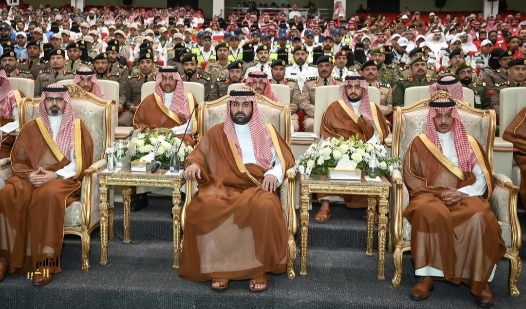 أمير جازان يُكرِّم المشاركين من المنطقة في أعمال الحج
