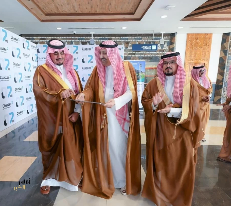 أمير منطقة الباحة يُدشِّن بحضور نائبه شعار موسم صيف الباحة 2026