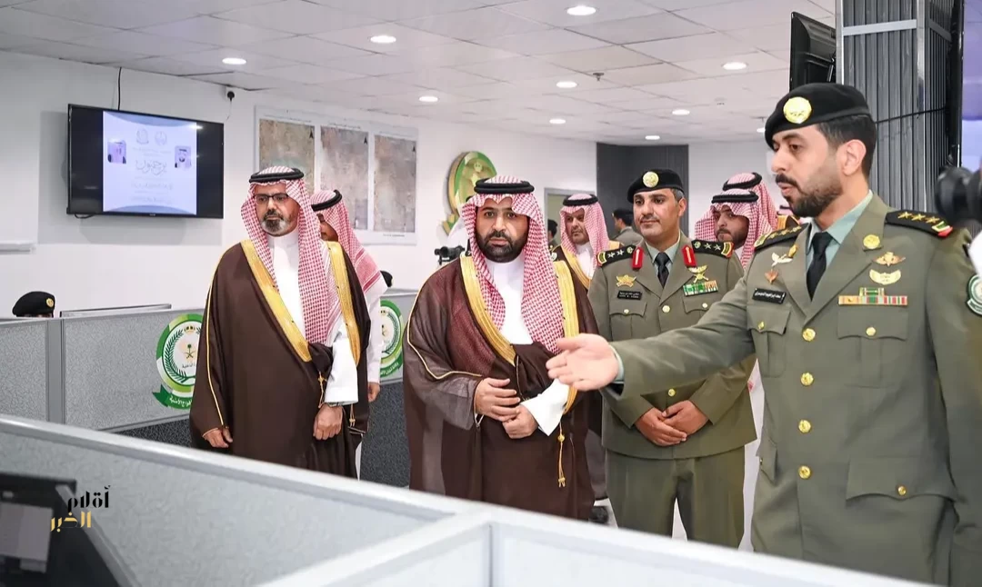 أمير منطقة جازان يزور مقر قيادة الأفواج الأمنية بالمنطقة