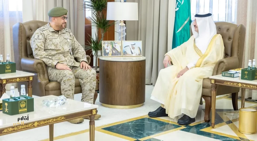 أمير الشرقية يستقبل مدير التجمع الصحي العسكري بالمنطقة بمناسبة تكليفه