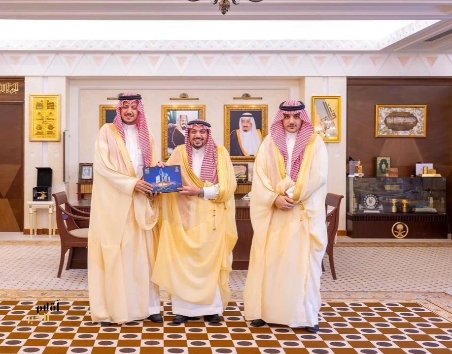 أمير القصيم يتسلّم التقرير السنوي لـ"مدن" ويؤكد أهمية تطوير البيئة الصناعية وتعزيز جاذبية الاستثمار