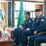 أمير منطقة تبوك يستقبل قائد القوات الخاصة للأمن والحماية 