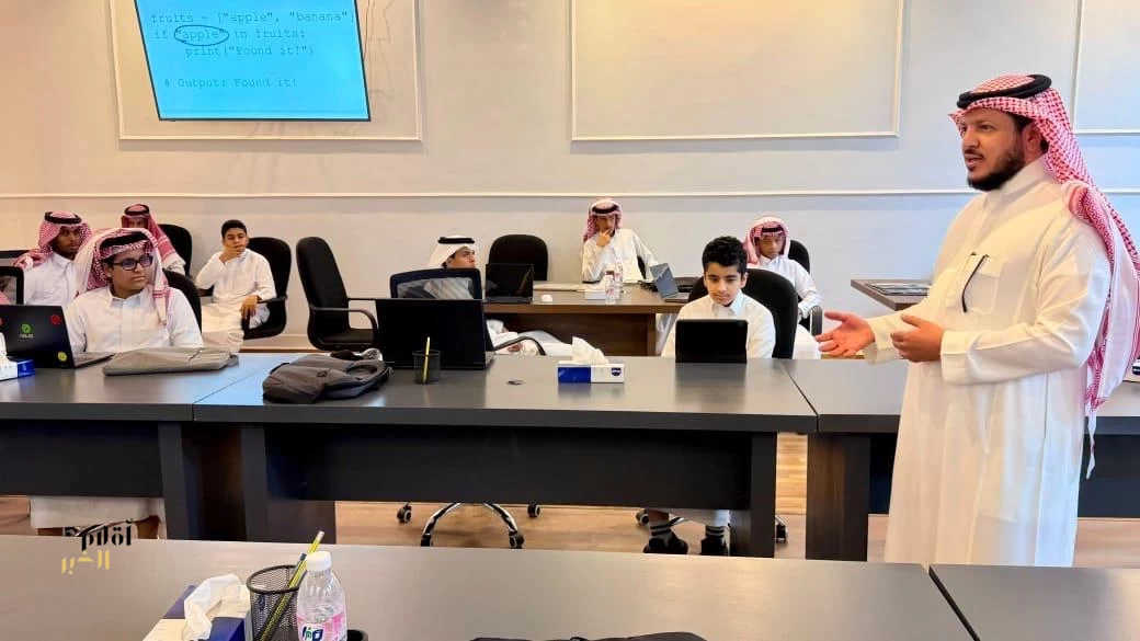 إستمرار فعاليات برنامج كاوست الصيفي للطلبة الموهوبين في تعليم الطائف للأسبوع الثاني 